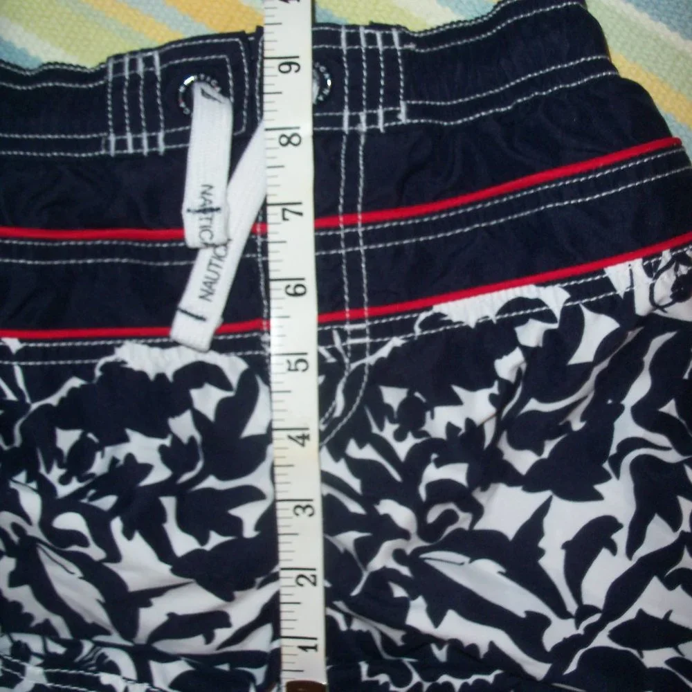 Boy's Nautica Hawaiian swim shorts 7